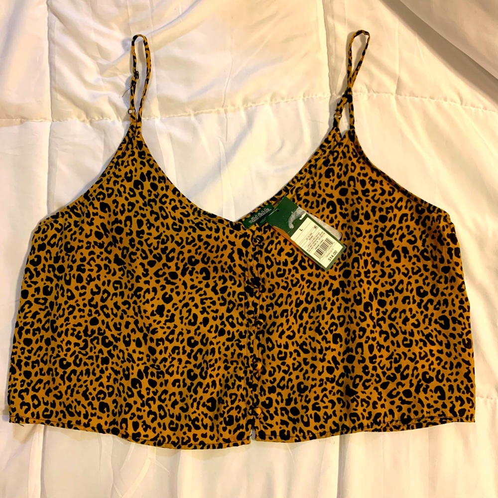 NWT Cute Leopard Animal Print Crop Top Cami M L Wild Fable Vneck Tank